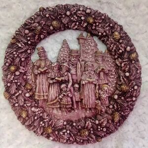 Festive Holiday Vintage Wreath with Carolers - Gold and Brown